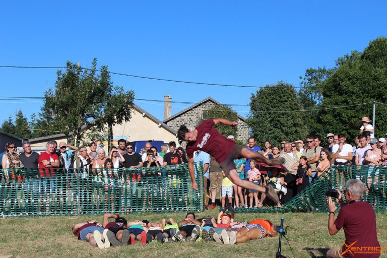 Les Vastres Spectacle Fete de Village